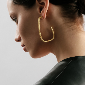 Gold-plated False demi-hoop earrings