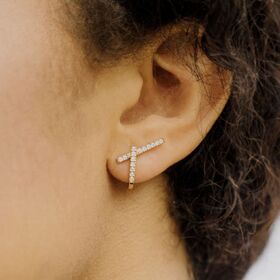 White gold daga earrings