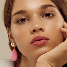Gold-plated silver earrings with pink enamel and pearls