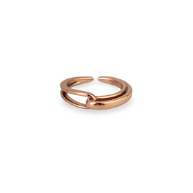 The Chandon x Poison Drop collaboration. Shantalle ring with rose gold