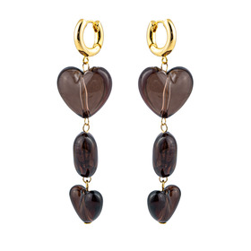 Earrings made of three black hearts