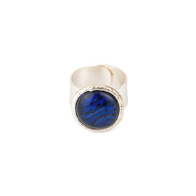 Ring with cabochon made of ultramarine dichroic glass