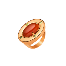 Oval gold-plated silver ring with carnelian and chrysolites