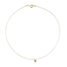 Pearl necklace with gilded letter N