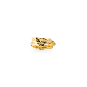 Gold-plated crumpled ring on the little finger