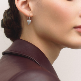 Asymmetric heart earrings made of silver