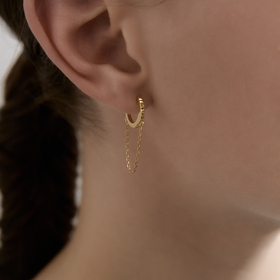 Gold-plated hoop earring with chain