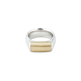 Crest ring with gold insert