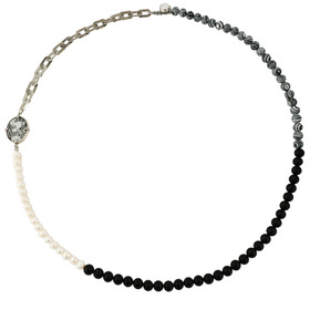 Necklace made of pearls and two-tone onyx with a crystal pendant. 102 cm