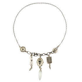 Necklace-chain with three pendants made of silver and crystal with a white stone