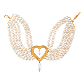 Layered gold-plated pearl necklace with a big heart