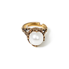 gold-plated crown ring with pearl