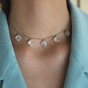 Serene silver necklace with rhinestone pendants