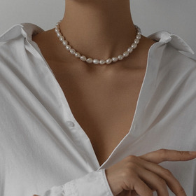 pearly pearl necklace