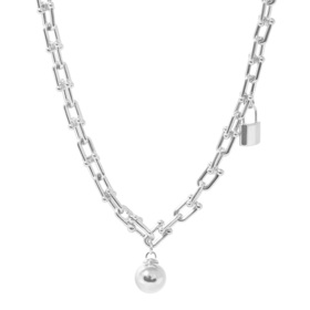 chain necklace with pendants