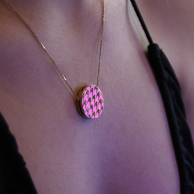 Lemon gold-plated double-sided silver necklace "crow's foot" made of pink and black enamel