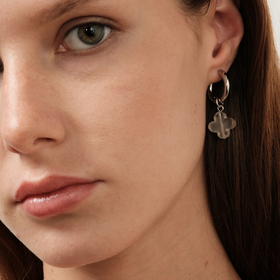 asymmetric earrings with quartz pendants