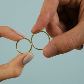 men’s yellow gold half-heart ring
