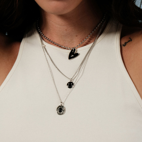 chain with black crystal pendant