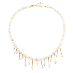 necklace with pearls