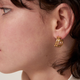 The medium double golden tube earring