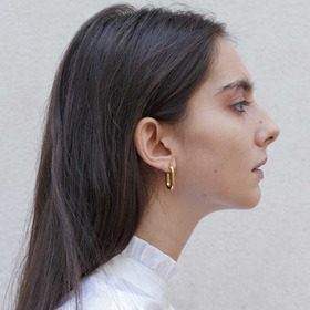 Medium gilded link earring