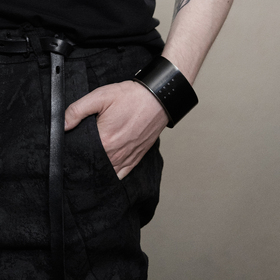 Leather and blued steel bracelet