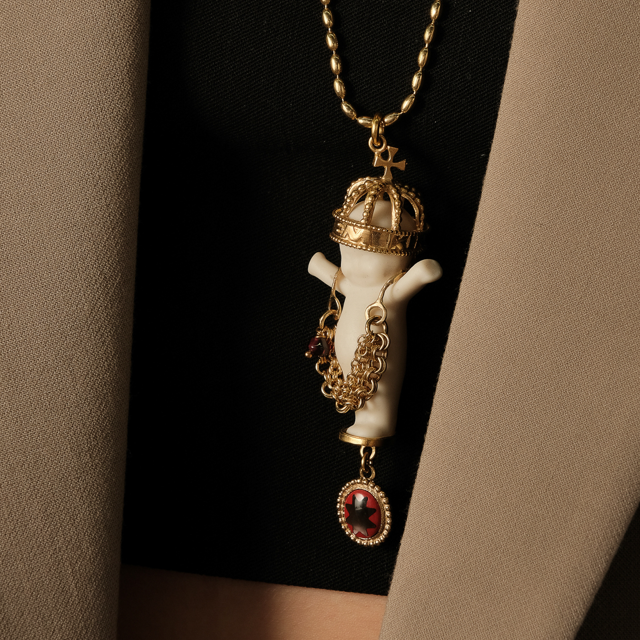 GEM KINGDOM HAPPY BABY ネックレス 陶器 poison drop — online jewelry and accessories store