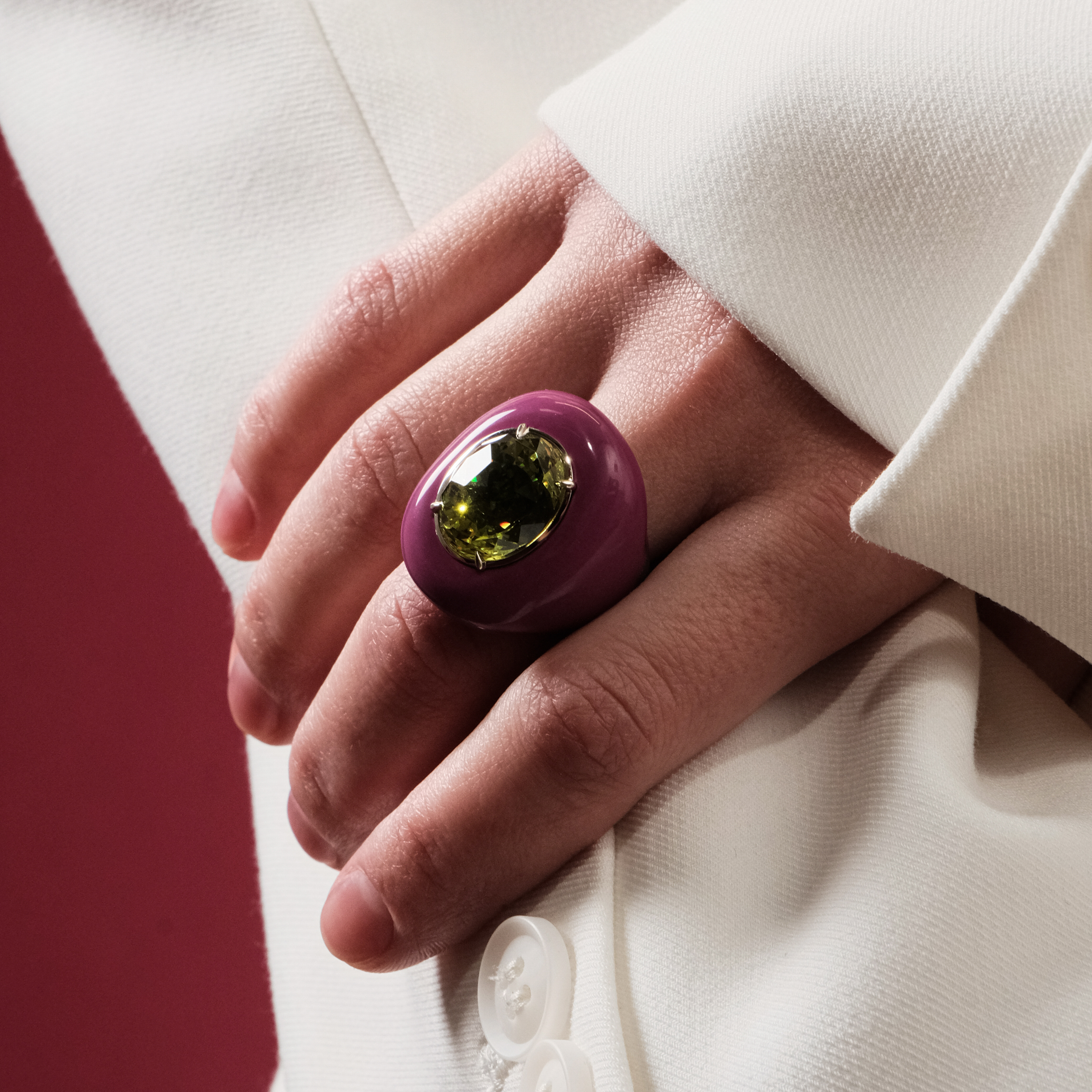 Bon Bon ring made of titanium with a grown tourmaline crystal and