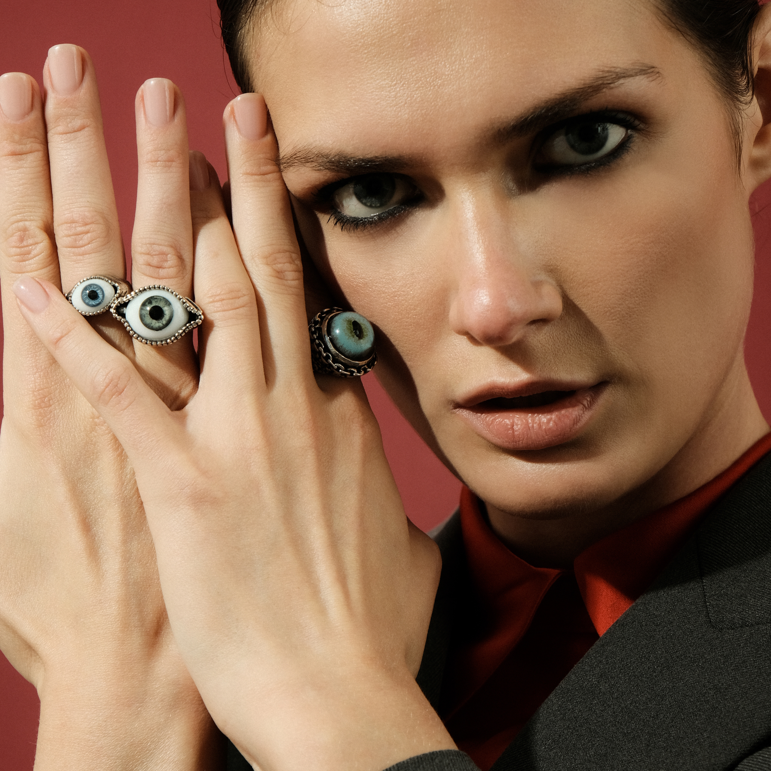 Silver Blue Eye Ring – buy at Poison Drop online store, SKU 41972.